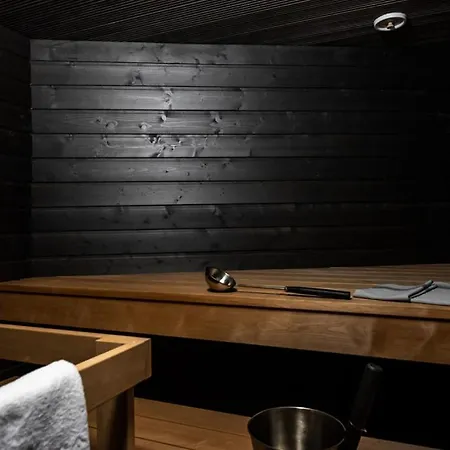 Rukavalley Unique46 In - Out