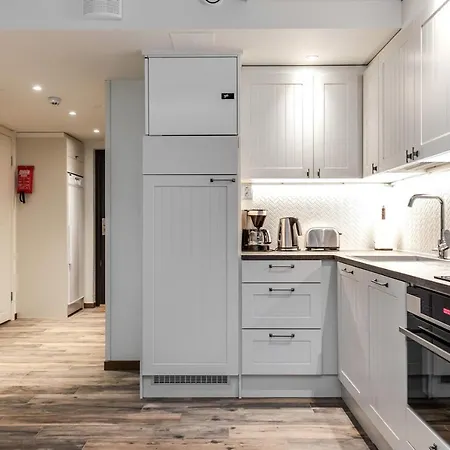 Rukavalley Unique46 In - Out Апартаменты *